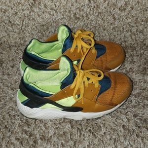 Boys Nike Hurache